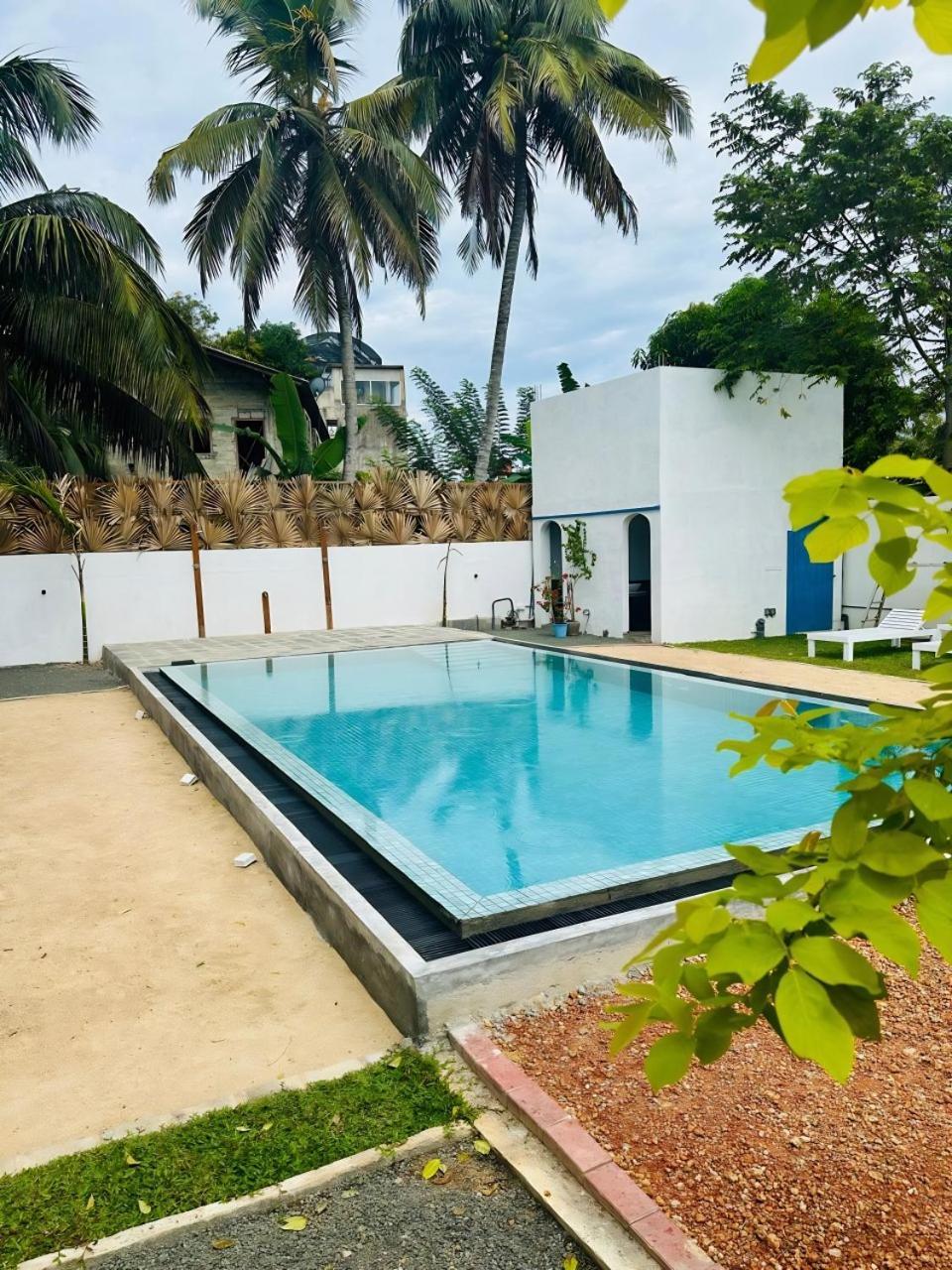 Hotel Mirissa Regent Exterior photo